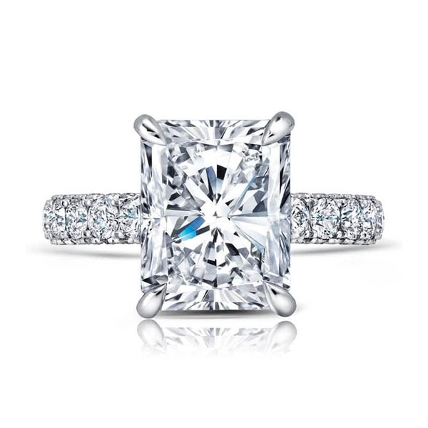 Radiant Cut Diamond Ring