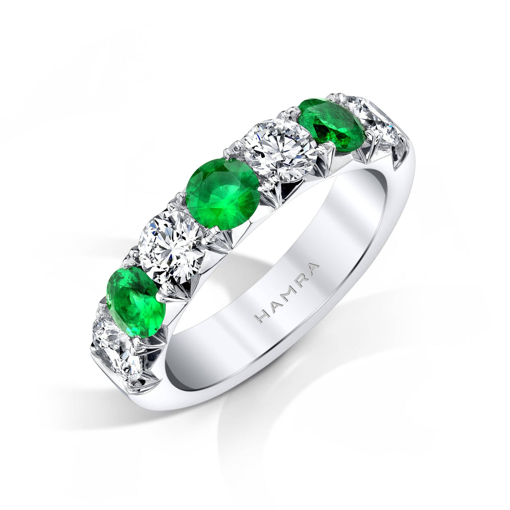 Diamond & Emerald Band