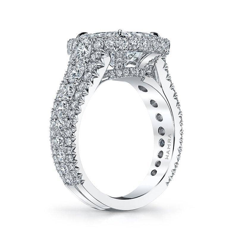 Radiant Cut Diamond Ring