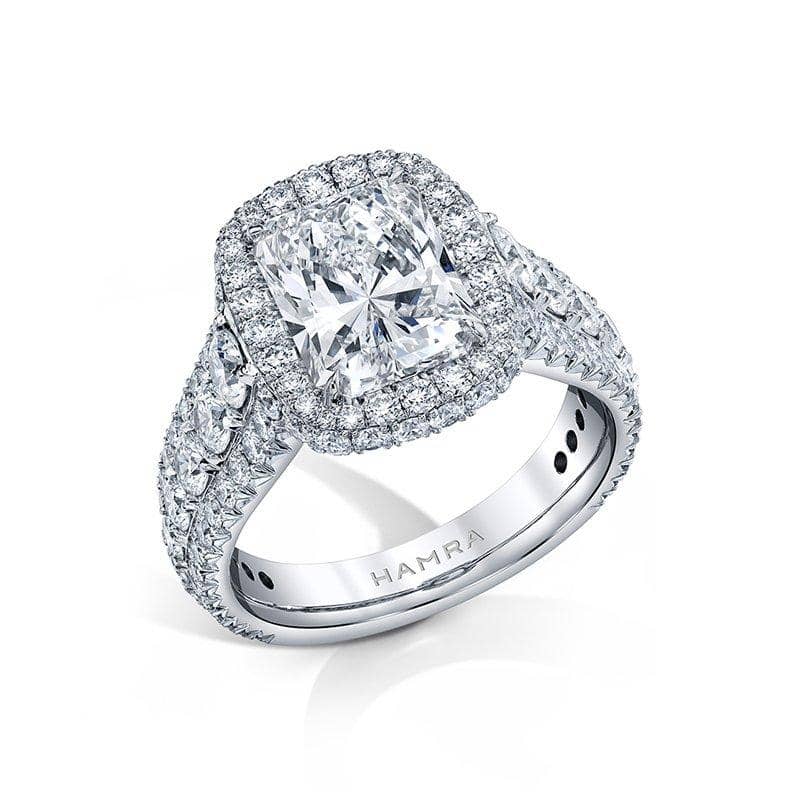 Radiant Cut Diamond Ring