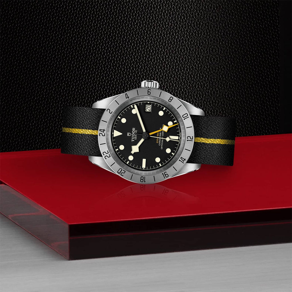 TUDOR Black Bay